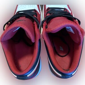 Jordan 1 low top size 9.5